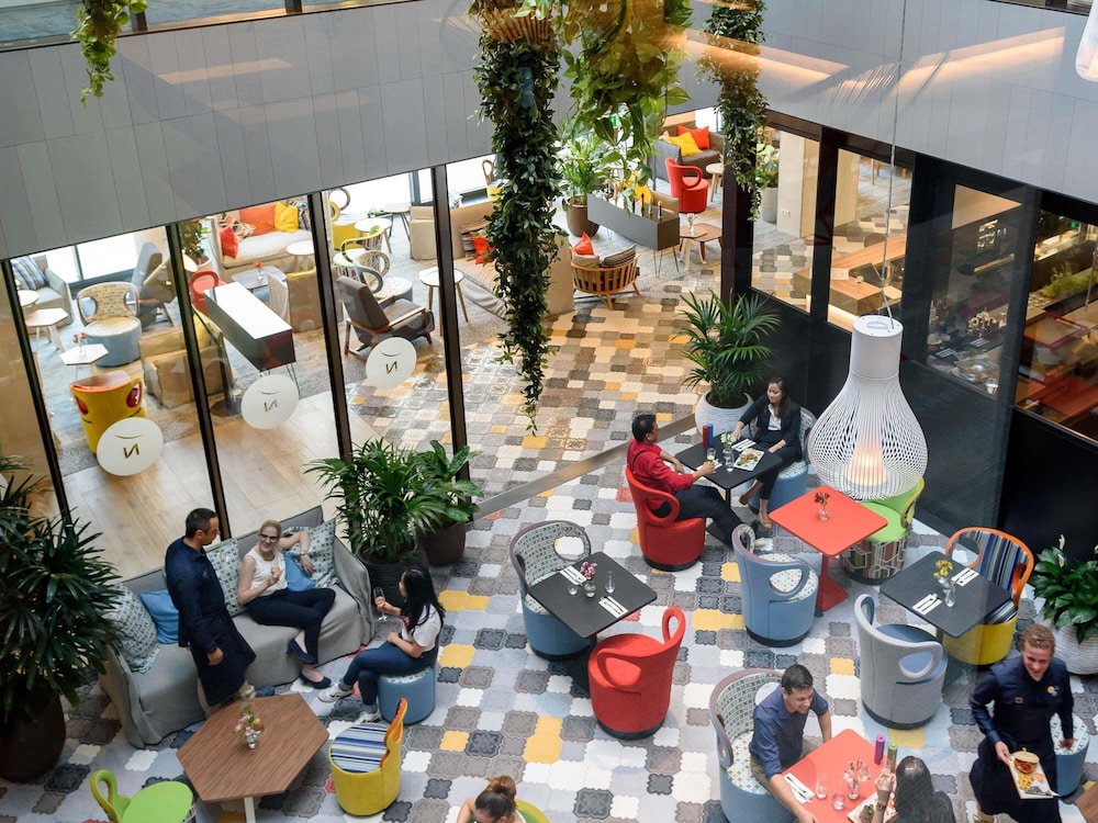 מזון ומשקאות