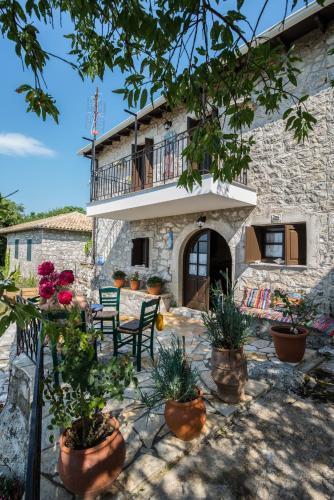 Villa Livas — 4-Star Luxury Hotel in Lefkada, Greece