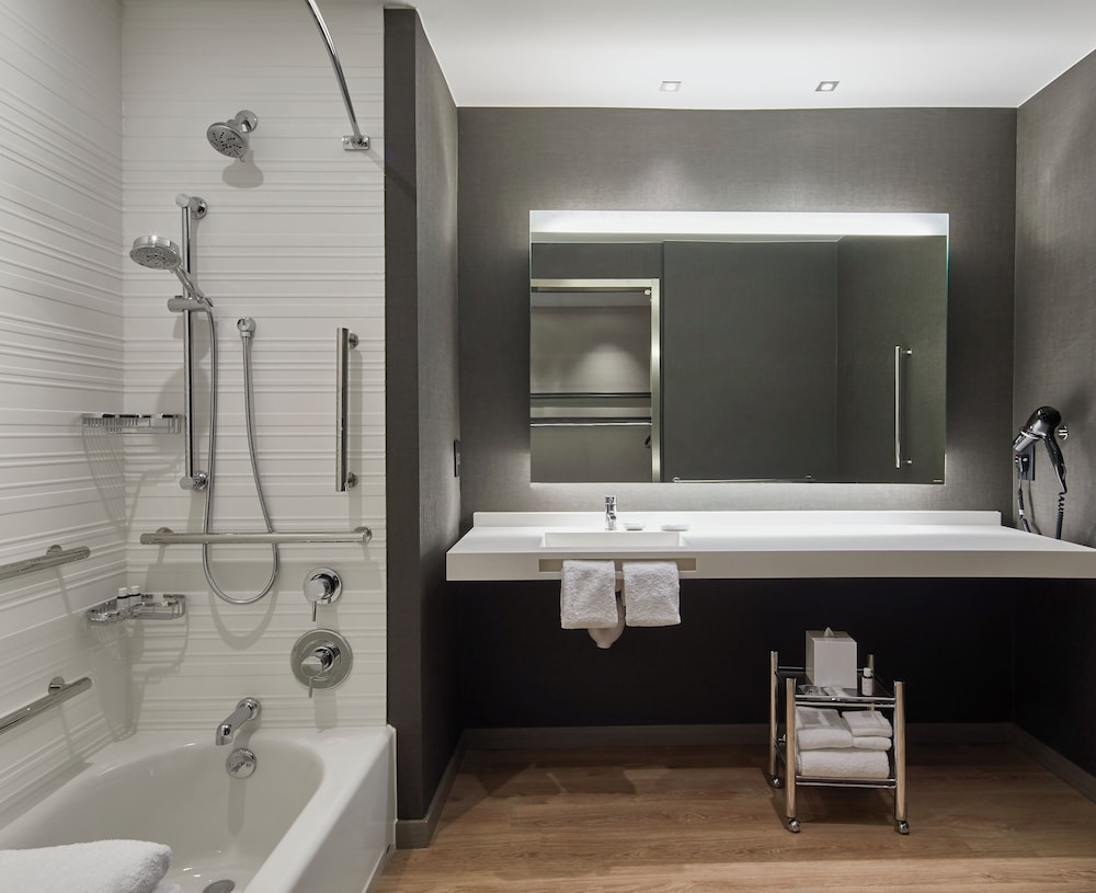 AC Hotel by Marriott Nashville Downtown - photo 31