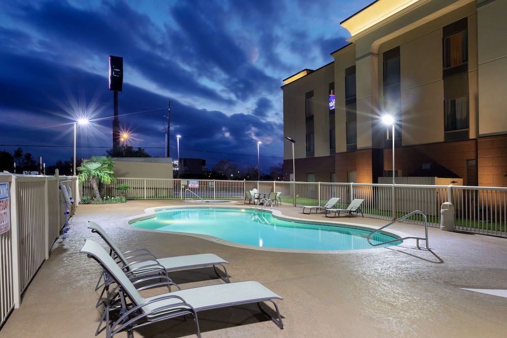 Hampton Inn & Suites Baton Rouge I 10 East - photo 39