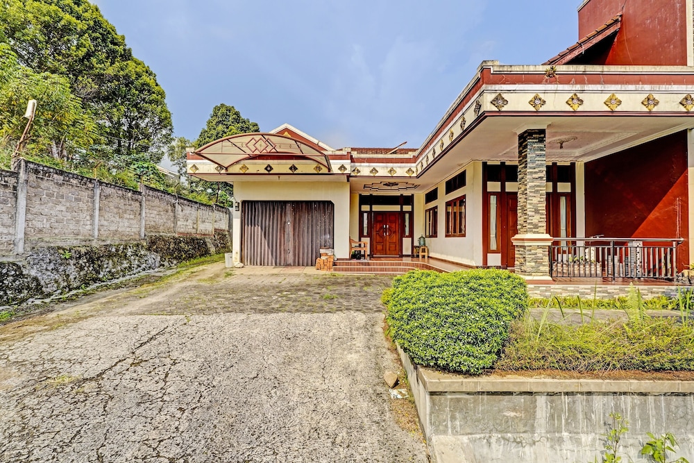 OYO Life 91469 Pondok Pelita