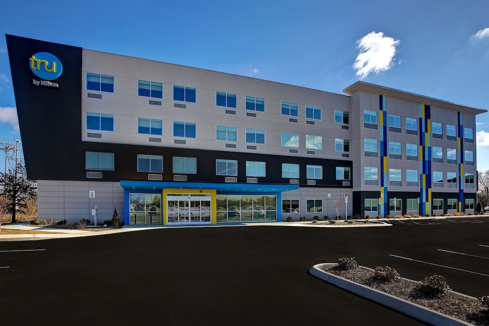 Tru by Hilton Alcoa Knoxville Airport - featured photo