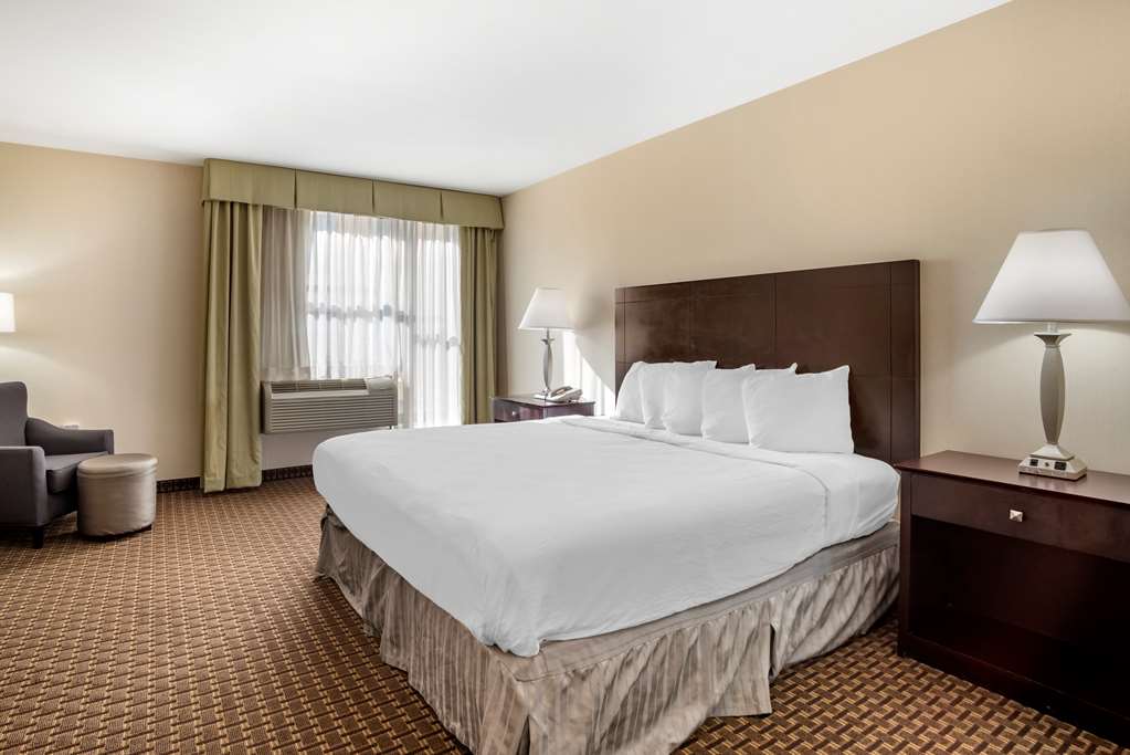 Best Western Plus Philadelphia Airport S. At Widener Univ. - photo 27