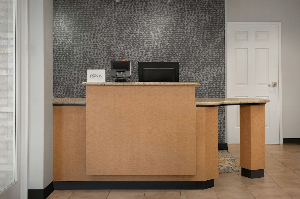 TownePlace Suites by Marriott Suffolk Chesapeake - photo 3