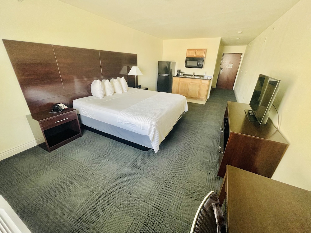FairBridge Inn & Suites Cuero - photo 14