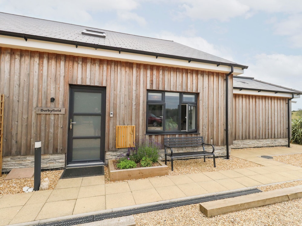 Durbyfield - last minute hotel in Weymouth
