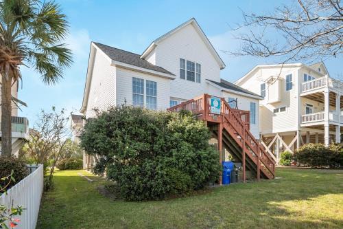 A Bit O'Heaven by Oak Island Accommodations - photo 33