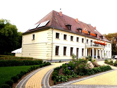 Hotel Świętoborzec in Lobez, Poland