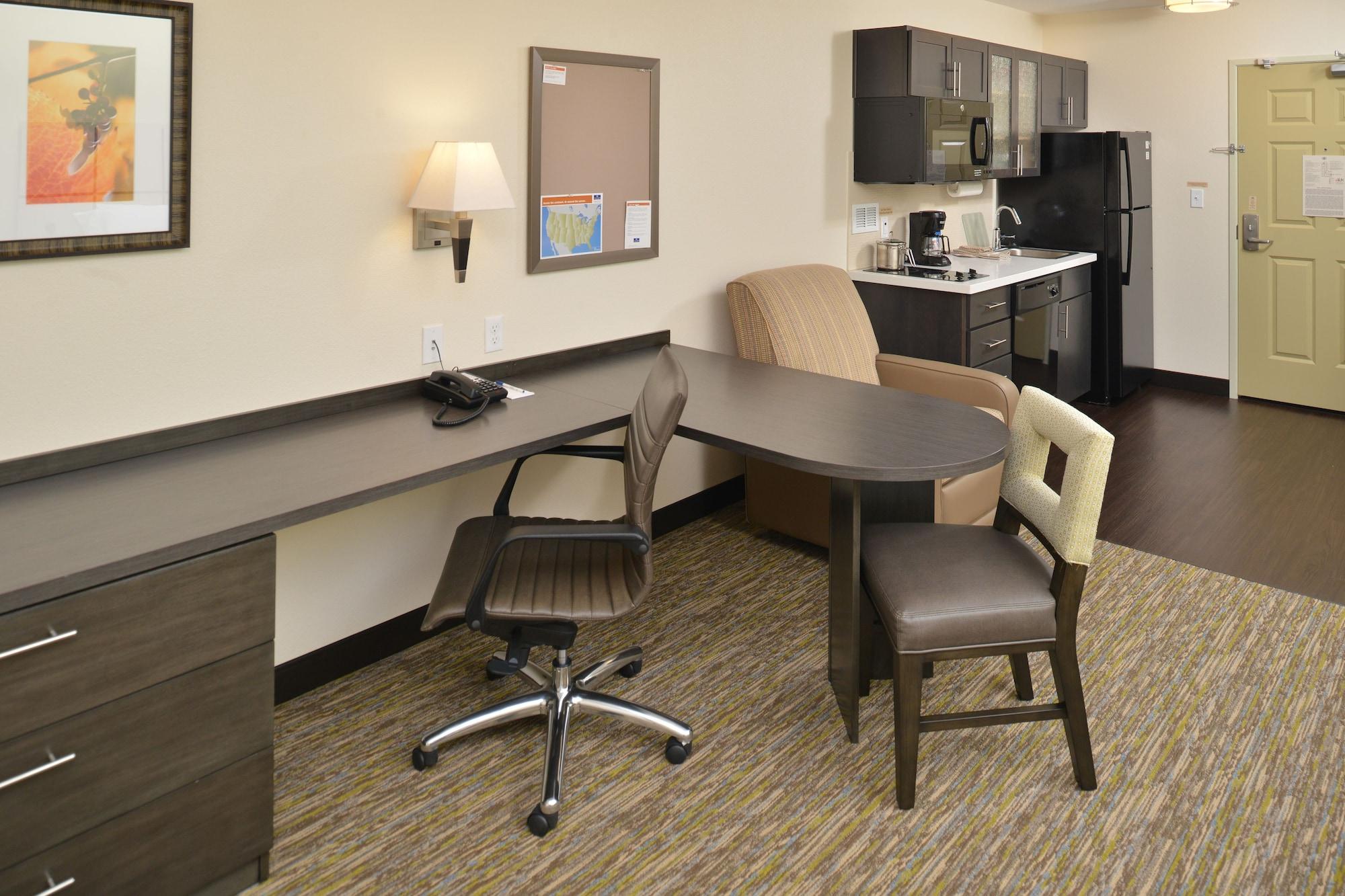 Candlewood Suites Eugene Springfield by IHG - photo 23