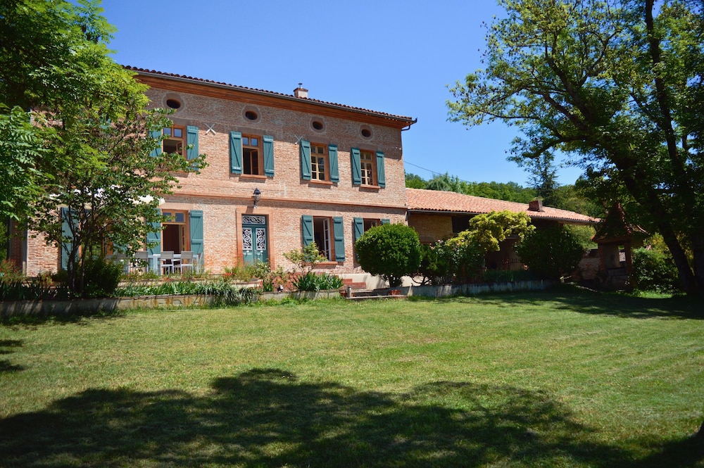 L'Ostalas — hotel in Lafrancaise