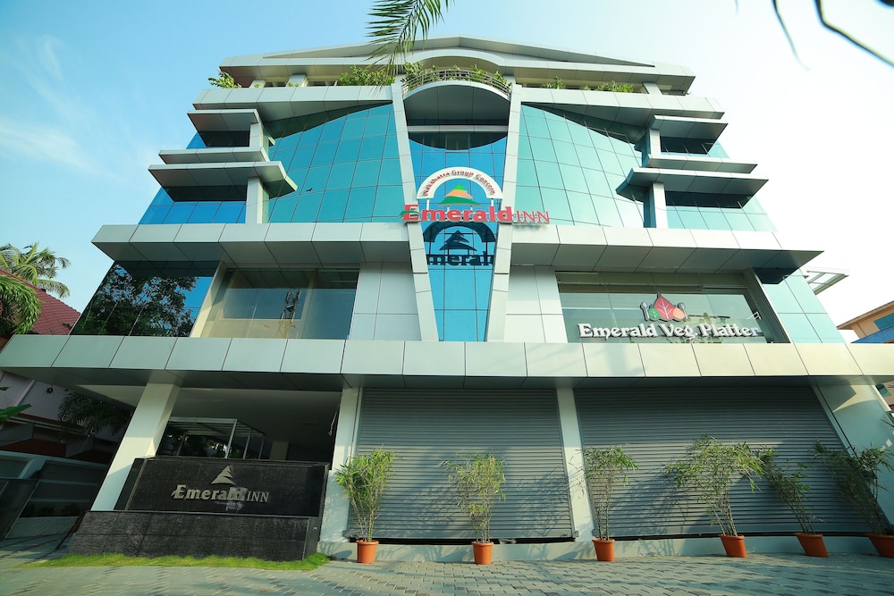 Nakshatra Emerald Inn