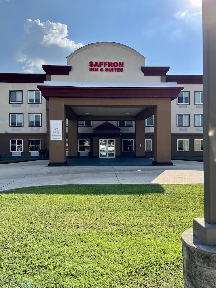 Saffron Inn & Suites - photo 23