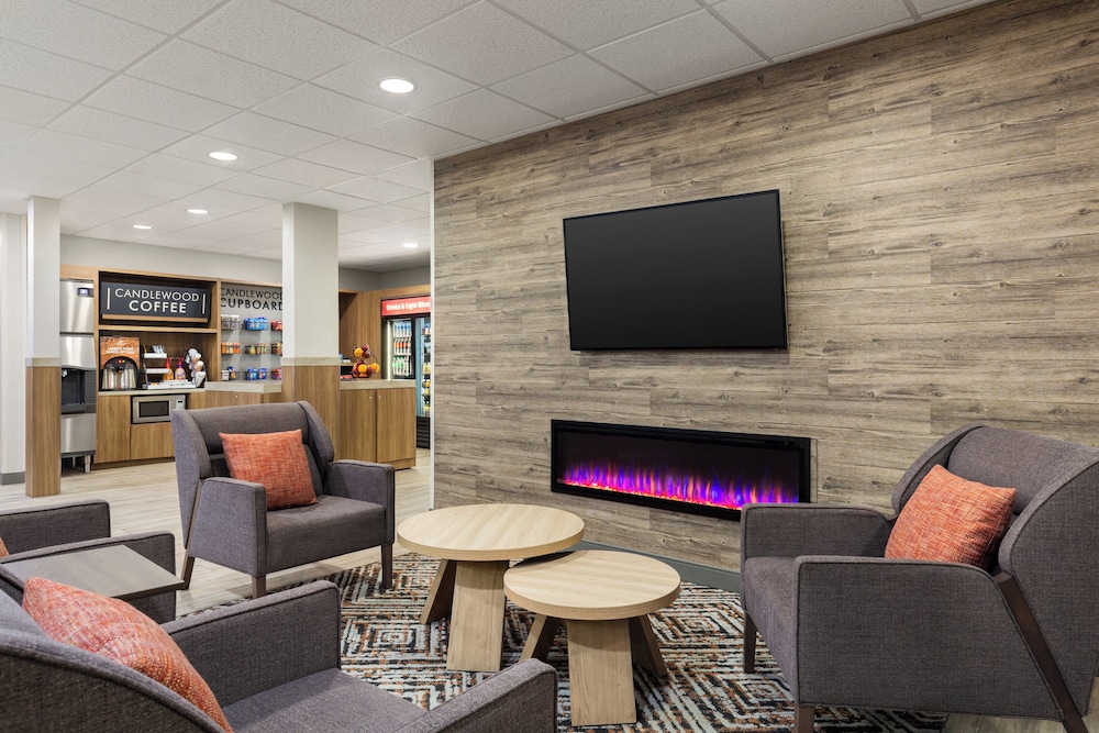 Candlewood Suites Tuscaloosa by IHG - photo 87