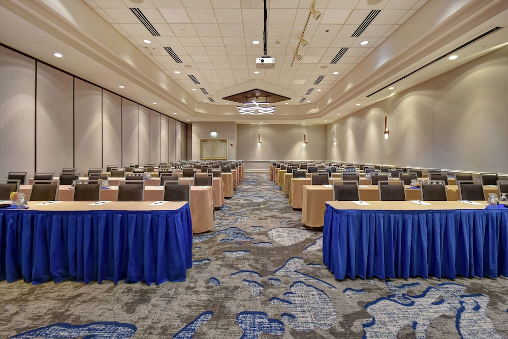 Embassy Suites Charleston - photo 60