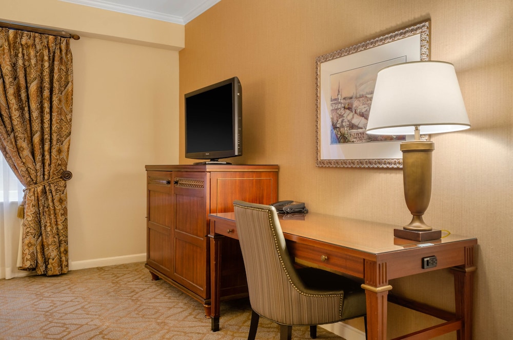 Omni Royal Orleans Hotel - photo 47