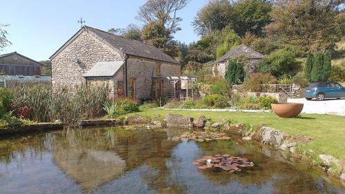 The Meeting House — 4-Star Luxury Hotel in Okehampton, United Kingdom