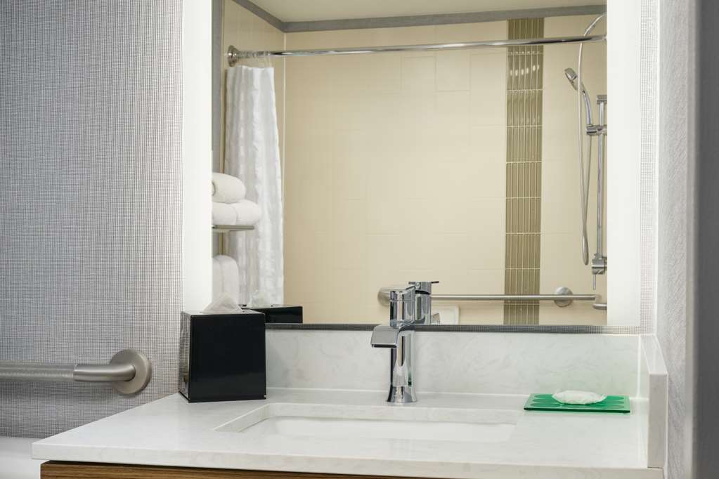 Hyatt Place Greensboro - photo 28