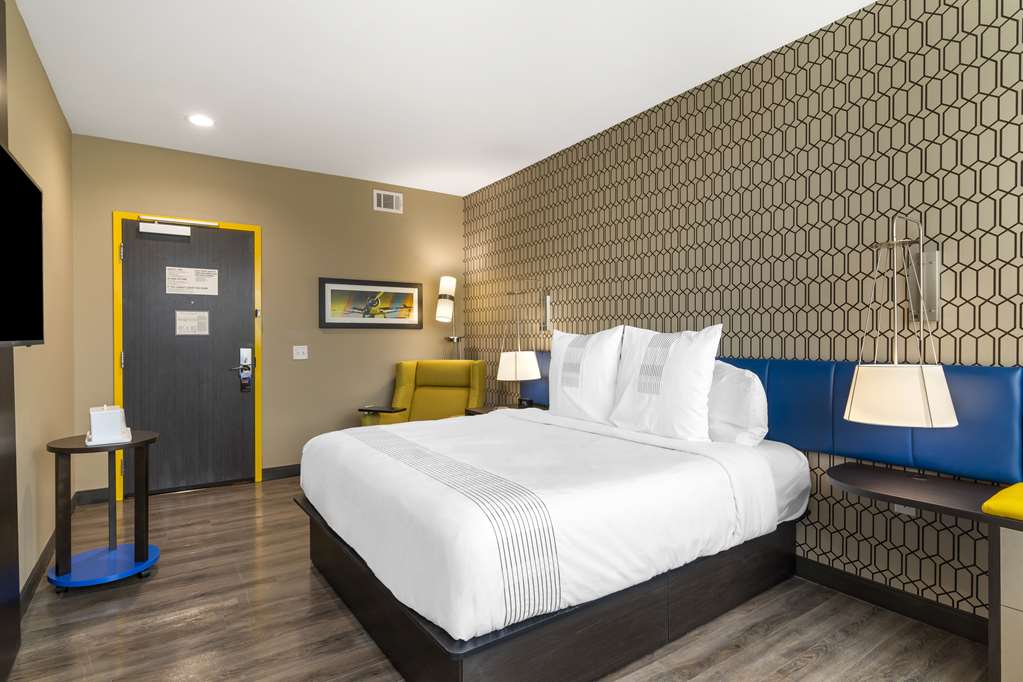 Glō Best Western Pooler Savannah Airport Hotel - photo 20