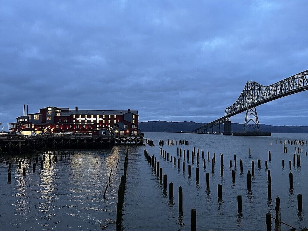Cannery Pier Hotel & Spa - photo 118