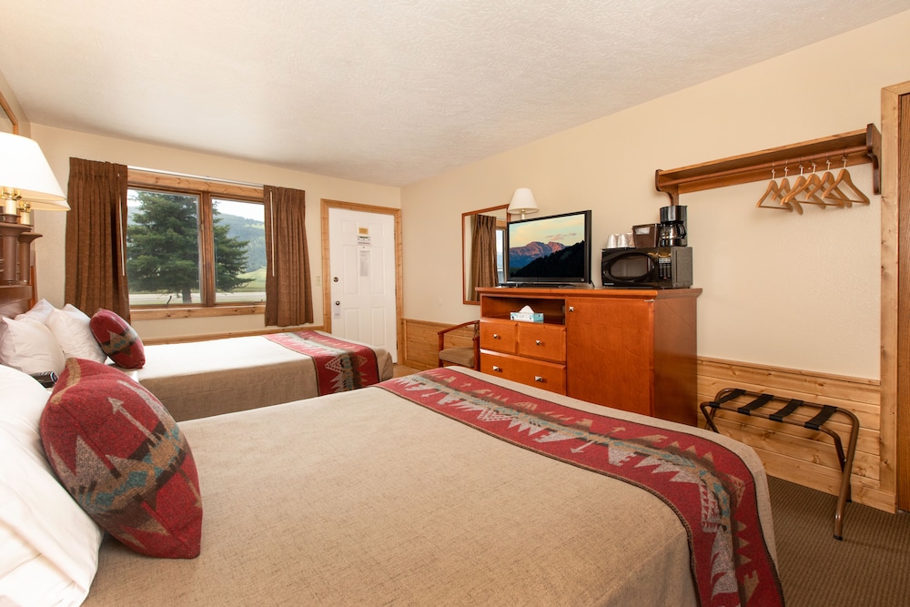 Flat Creek Inn - photo 18