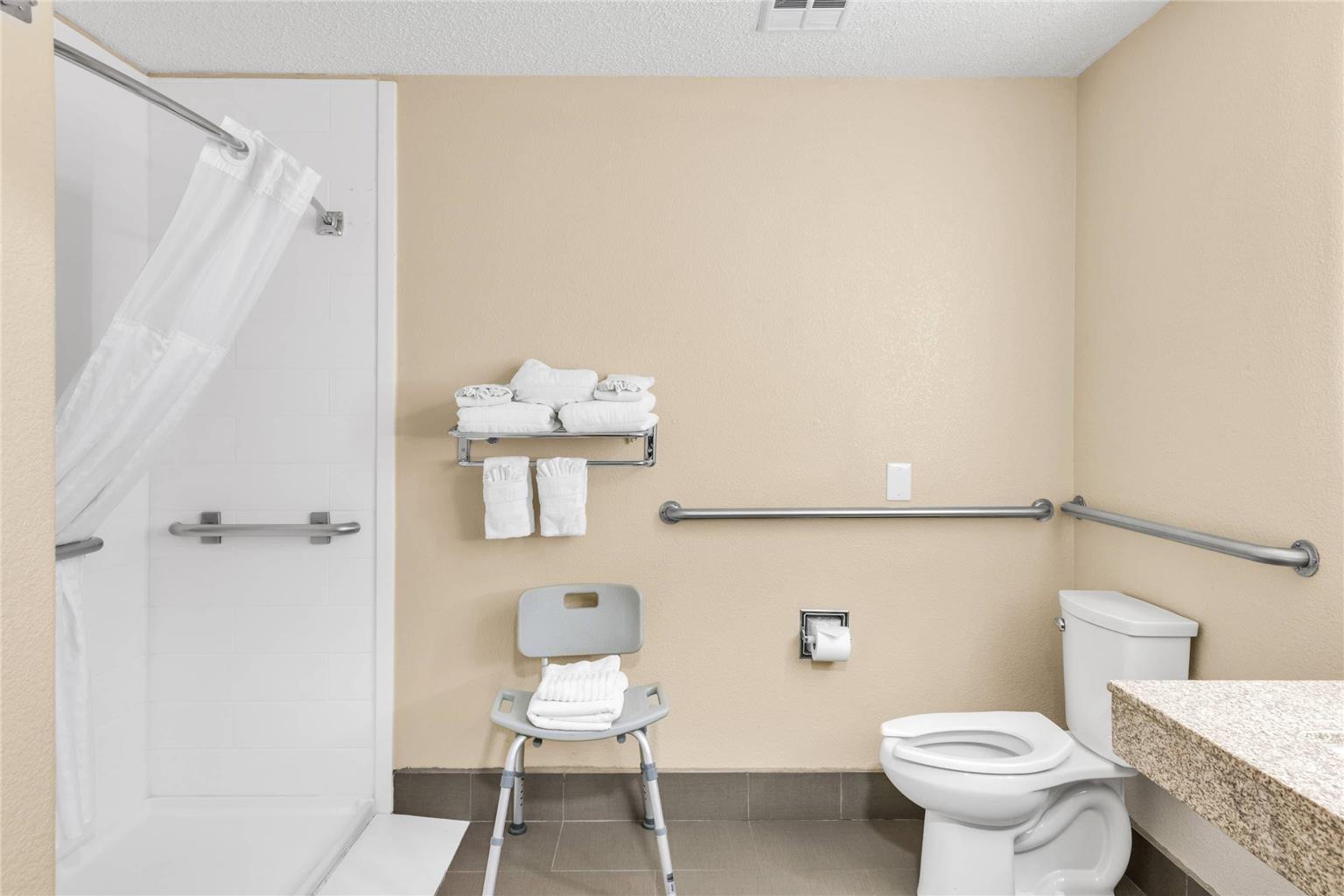 Comfort Suites Lakewood Denver - photo 12