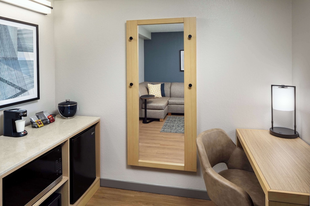 Hyatt Place Lake Mary Orlando North - photo 8