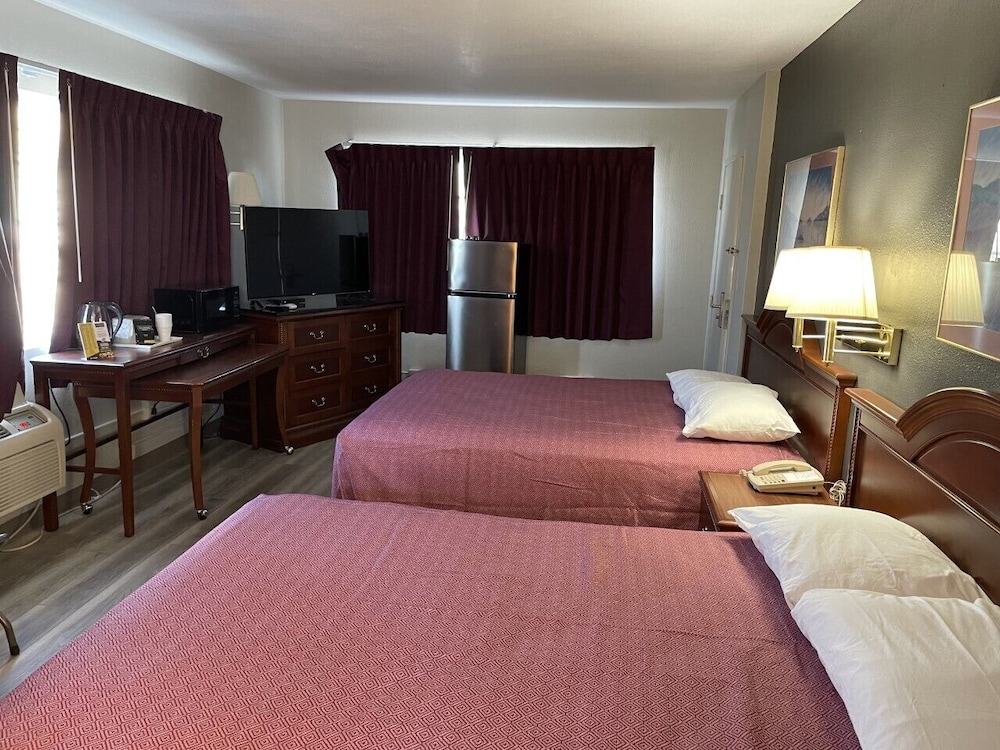 Downtown Inn - photo 5