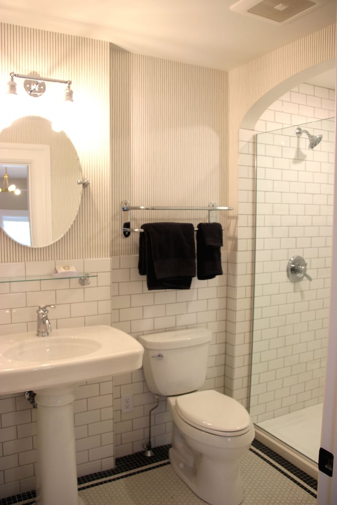 Governor's Mansion Inn and Cafe - photo 14