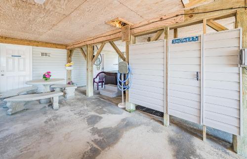 Coleman's Beach Front Inn - photo 24