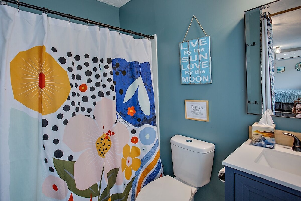 The Panacea Motel - photo 76
