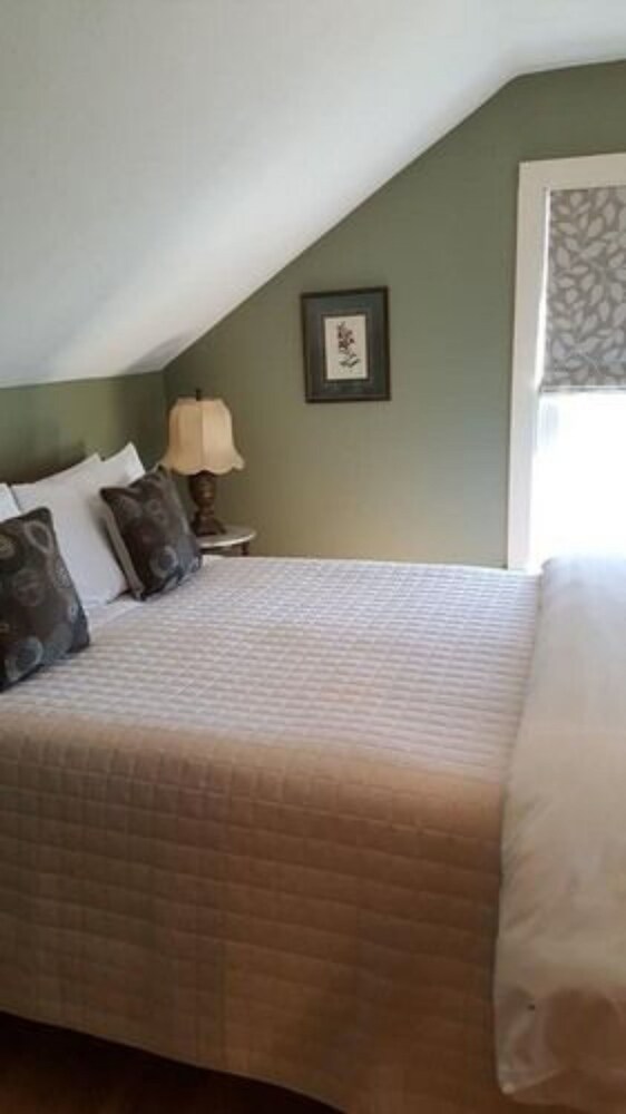 The Wanderlust Hotel - photo 26