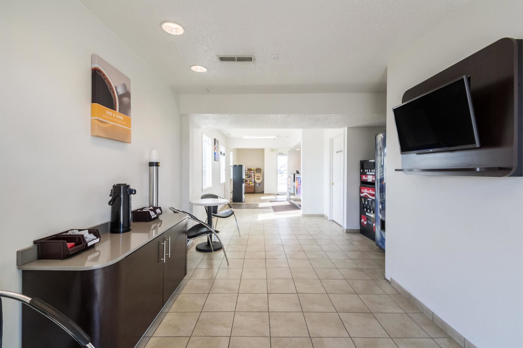 Motel 6 Indianapolis IN South - photo 43