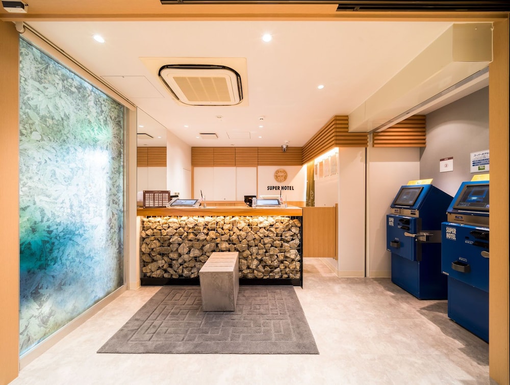 Super Hotel Takamatsu Tamachi in Takamatsu, Japan