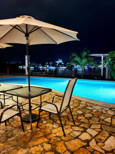 Aparthotel Vista Lago — Flores