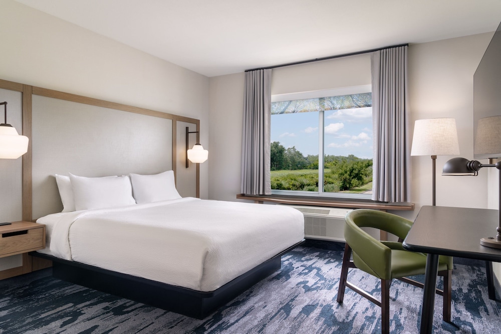 Fairfield Inn & Suites by Marriott Cleveland Tiedeman Road - photo 8