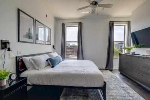Lofts at 30th 2 Top Floor Units - photo 2