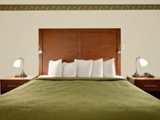 Days Inn Riverton - photo 8