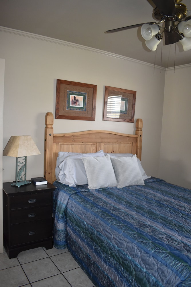 Jack's White River Fishing Resort - photo 11