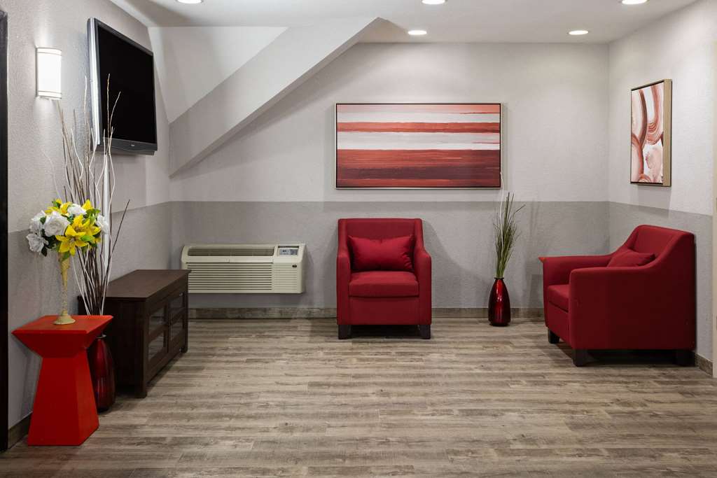 Ramada by Wyndham Parsippany - photo 8