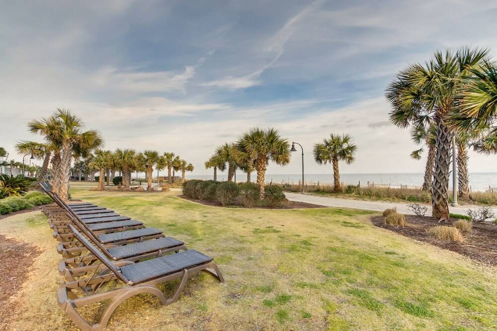 1BR Condo in Bayview Resort - photo 21
