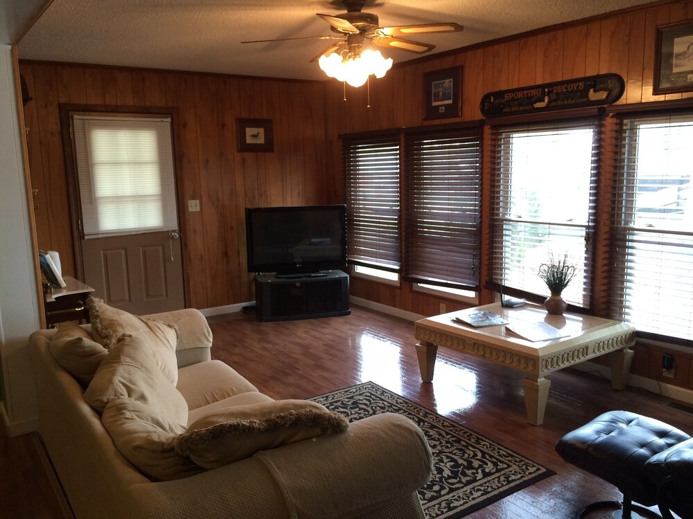 Blue Water Resort - photo 24