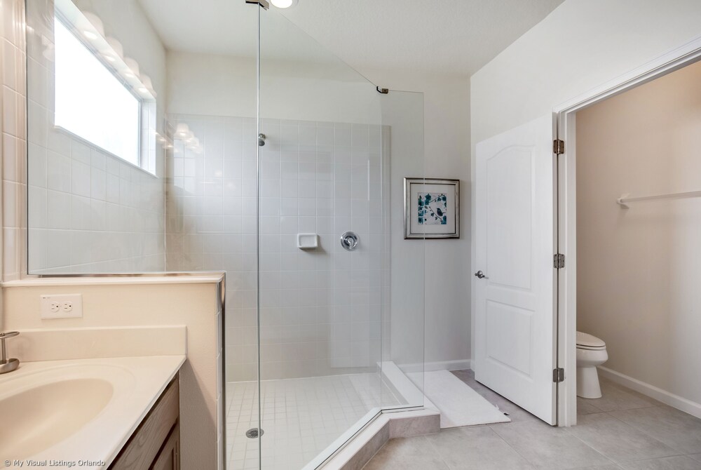 NEW Listing Spacious Disney Area Pool Home With Amazing Resort Amenities 6bd 5ba - photo 3