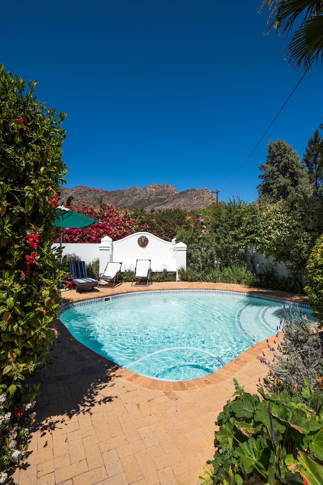 7 Church Street Guest House — 4-Star Luxury Hotel in Montagu, South Africa