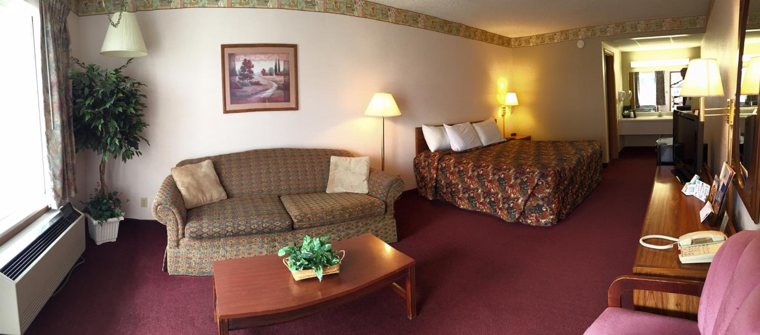 Twelve Oaks Inn - photo 18