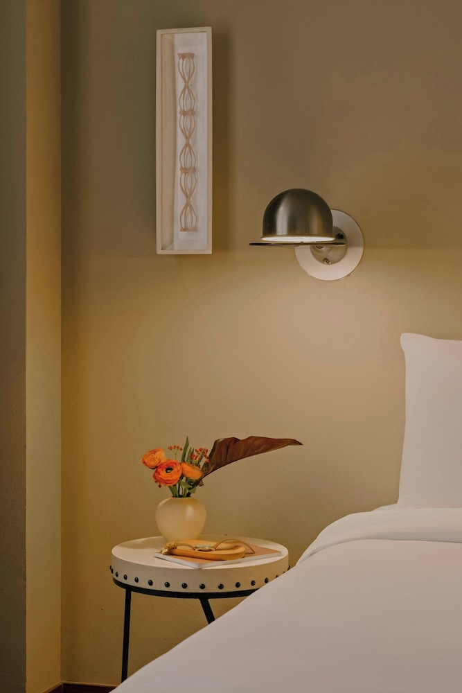 Chambers Hotel Central Park South Sonder - photo 19