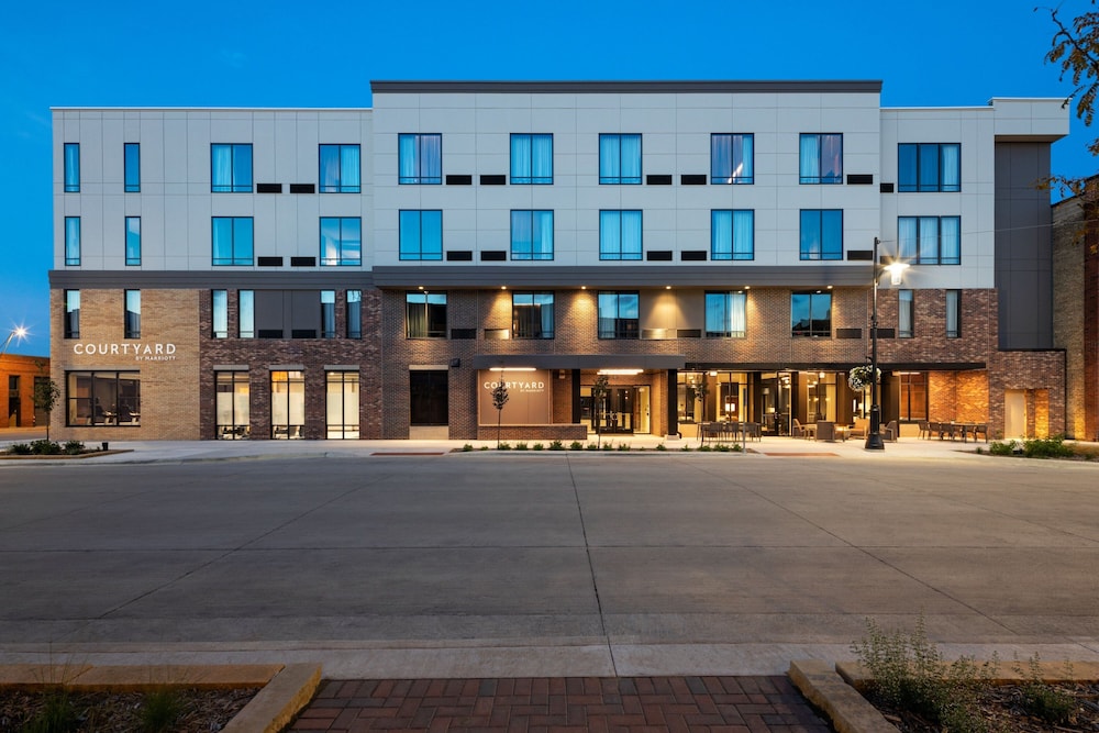 Courtyard by Marriott Owatonna Downtown - photo 30