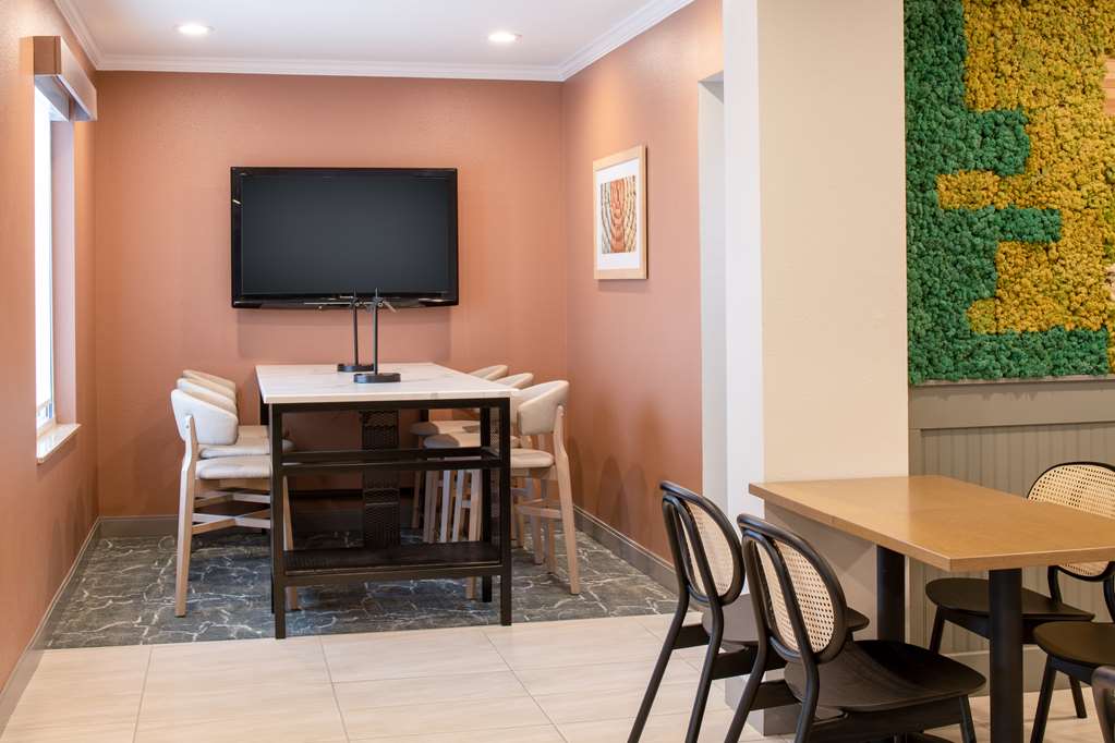 Best Western Kennewick Tri Cities Center - photo 13
