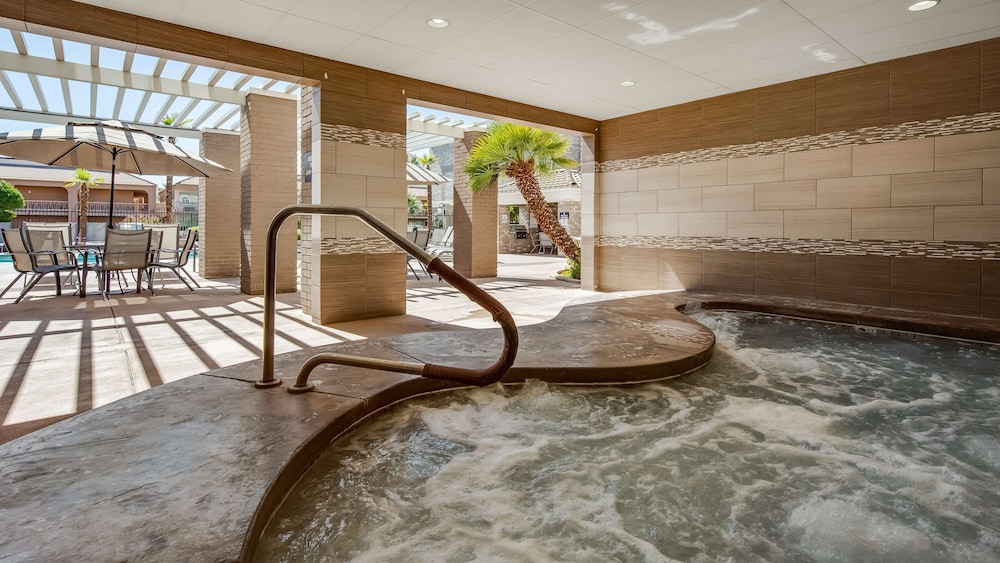 Best Western Plus Abbey Inn - photo 48