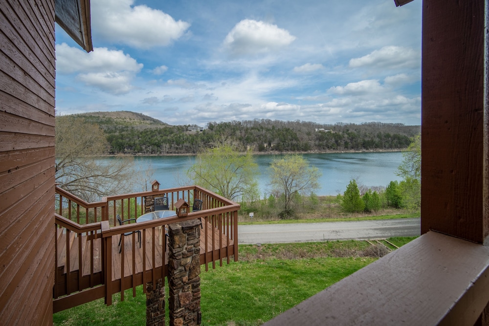 Table Rock Landing Resort - photo 15