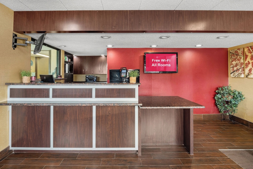 Red Roof Inn Lansing East MSU - photo 3